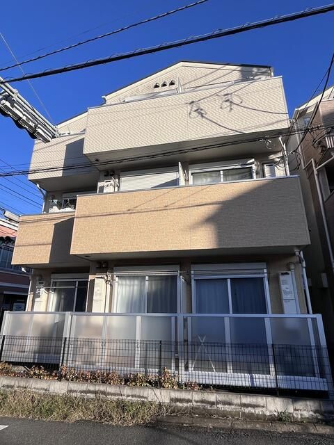 グラン横浜井土ヶ谷の外観