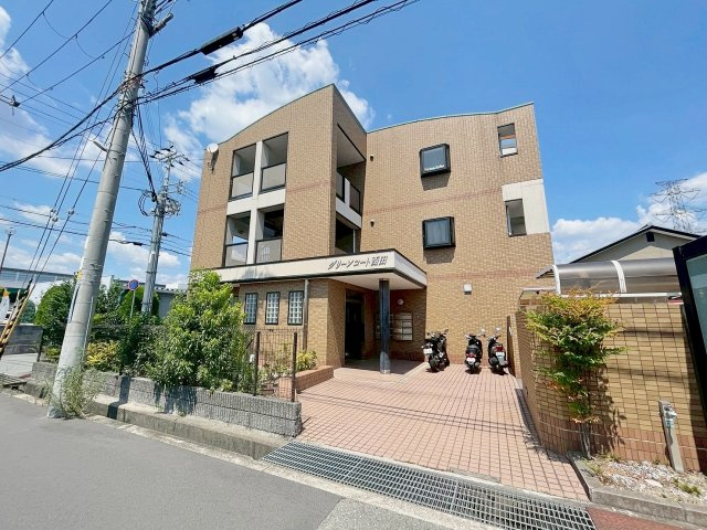 グリーンコート西田の外観|おしゃれな外観です