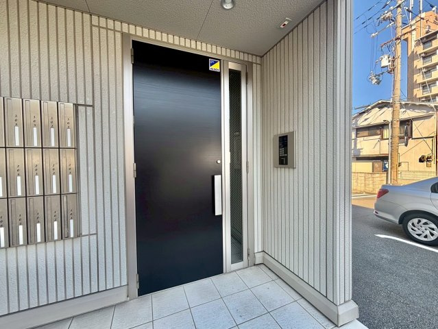 THE RESIDENCE 姫路神屋町 のエントランス