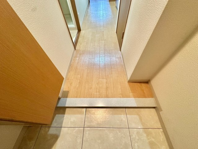 ベルドミール西二階町の玄関