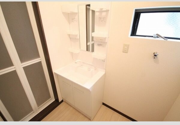 RESIDENCE Mの独立洗面台