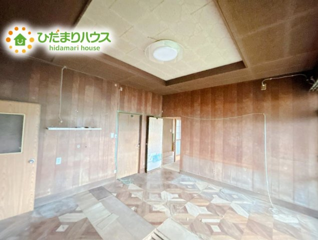 いわき市小川町上小川字北赤沼　中古戸建　の居間・リビング
