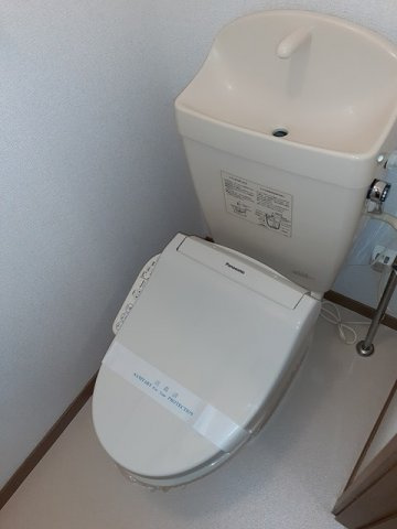 リバティー・ハーモＢのトイレ