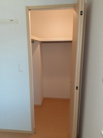 メゾン・城ノ下Ｂの収納