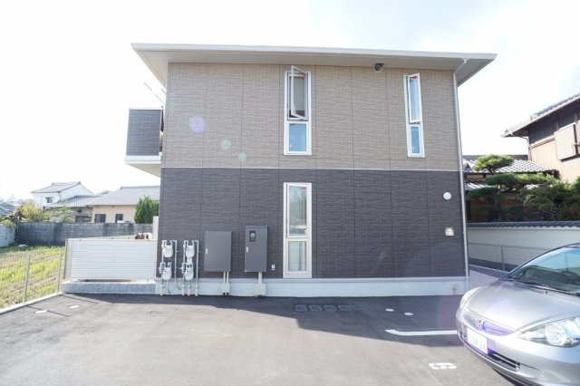 奈良市押熊町のアパート