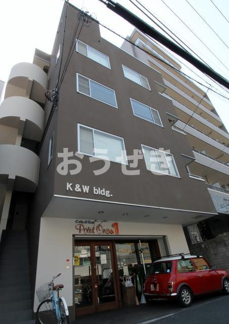 Ｋ＆Ｗ　ｂｌｄｇの外観