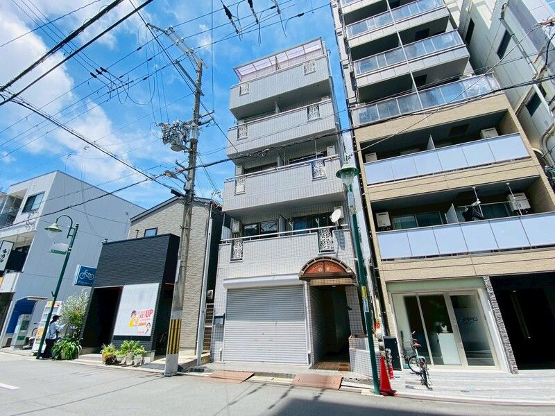 サンスリーハイツ柏里の外観|外はこのようになっています