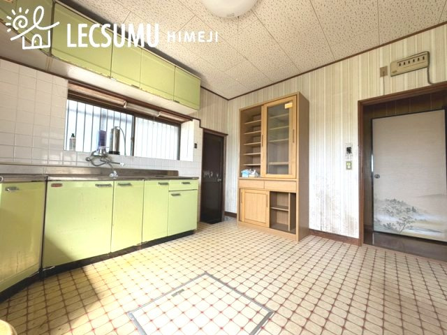 姫路市勝原区宮田/中古戸建のキッチン