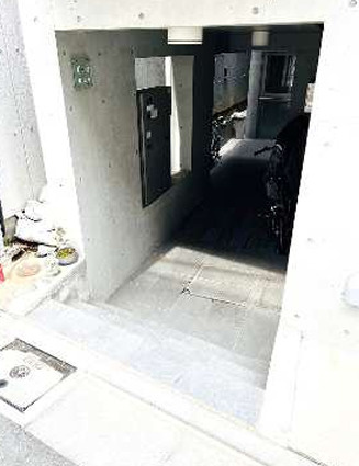 Lapis椎名町 のエントランス