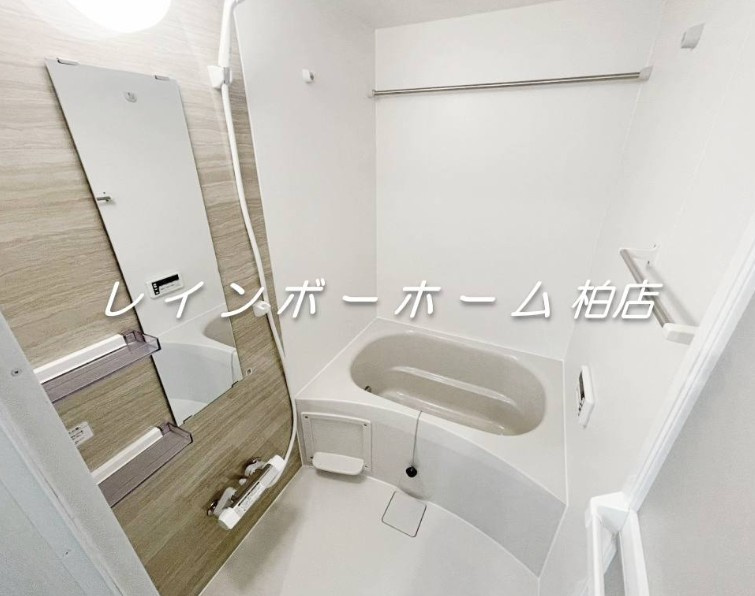 ジーメゾン柏若葉町スリール　特典：仲介手数料が無料です!!の浴室|同施工。参考写真。追い焚き機能はありません。
