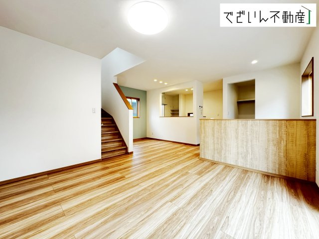 【居間・リビング】 | ワイウッドコート深谷市上柴町第39期　新築住宅 | ≪2号棟≫
現地(2026年10月撮影)