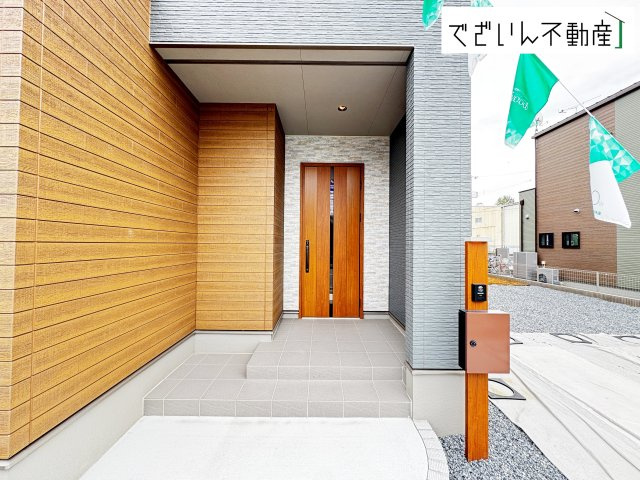 【玄関】 | ワイウッドコート深谷市上柴町第39期　新築住宅 | ≪2号棟≫
現地(2026年10月撮影)