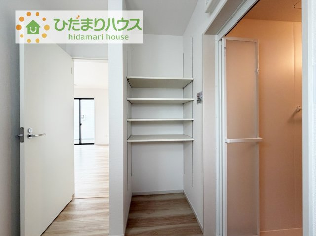 【収納】 | 取手市藤代南3期　新築戸建　1号棟 | 洗面所のリネン庫はタオルや肌着類などの収納に便利です！！