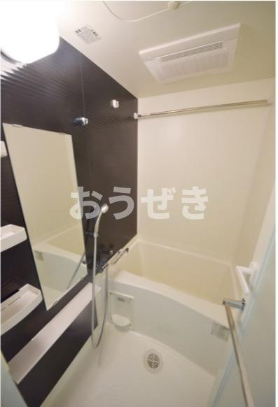 ＡＺＥＳＴ北赤羽の浴室