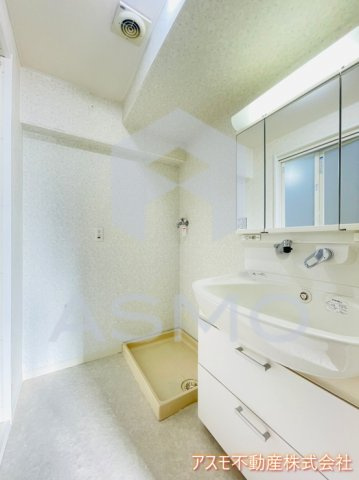 【洗面所】 | ルモン東梅田 | ※建物内別間取参考写真