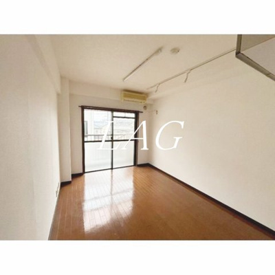【居間・リビング】 | たいしん与野ハイツ | 洋室のお部屋です。