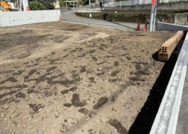 新築戸建 富士市三ツ沢第10 全3棟 1号棟の前面道路含む現地写真