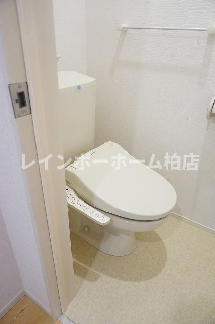 特典：仲介手数料が50％OFFです‼のトイレ