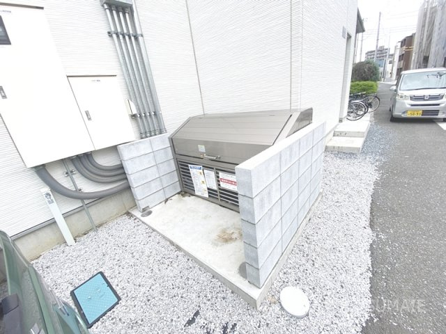 リバーブ西大宮の設備|敷地内ゴミ置き場☆彡