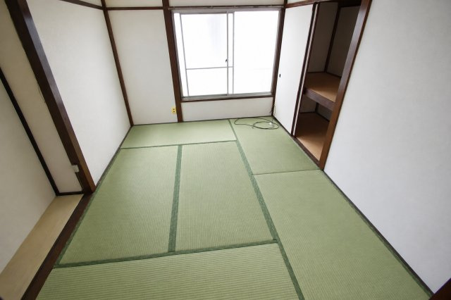 川崎市高津区諏訪１丁目のアパートの居間・リビング|他室イメージ写真