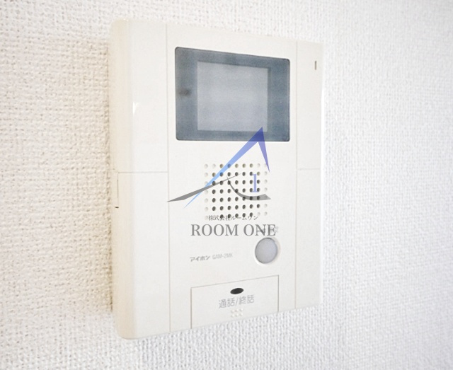 フェリーチェのセキュリティ|モニター付きインターホンです。