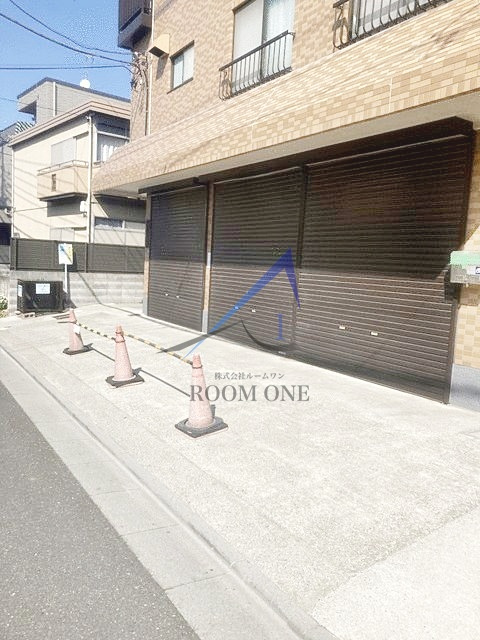 メゾン市川のエントランス|エントランスです。