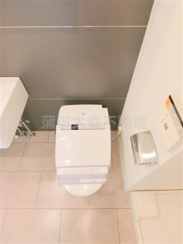 イプセ蒲田WESTのトイレ|温水洗浄便座付きのトイレ