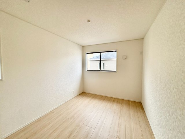 《仲介手数料半額》狭山市中央第8　全3棟　2号棟の洋室|洋室6.5帖