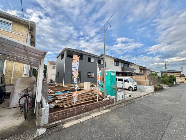 《仲介手数料半額》狭山市水野の前面道路含む現地写真