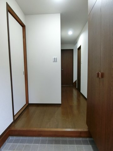 松戸市　古ケ崎２丁目戸建ての玄関|玄関です
