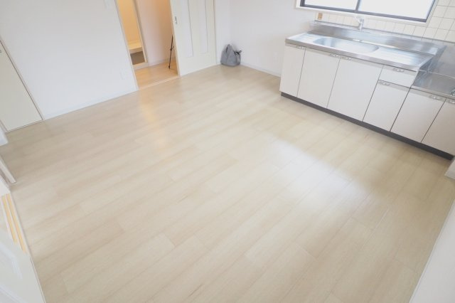 広島市安佐南区大町東２丁目の賃貸マンションの居間・リビング