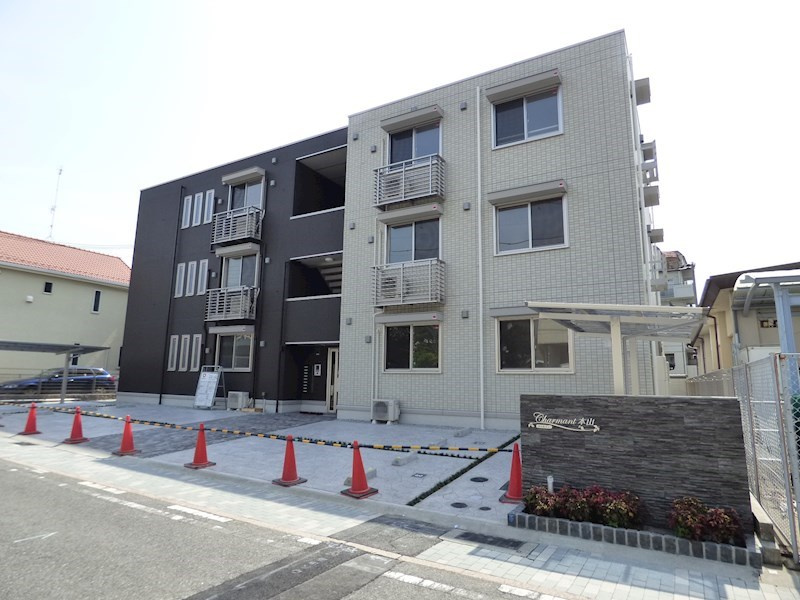 シャルマン本山の画像