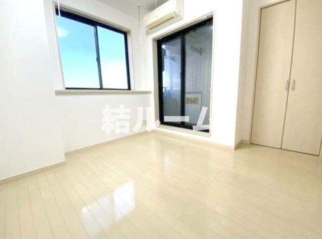 板橋区志村１丁目の賃貸マンションの居間・リビング
