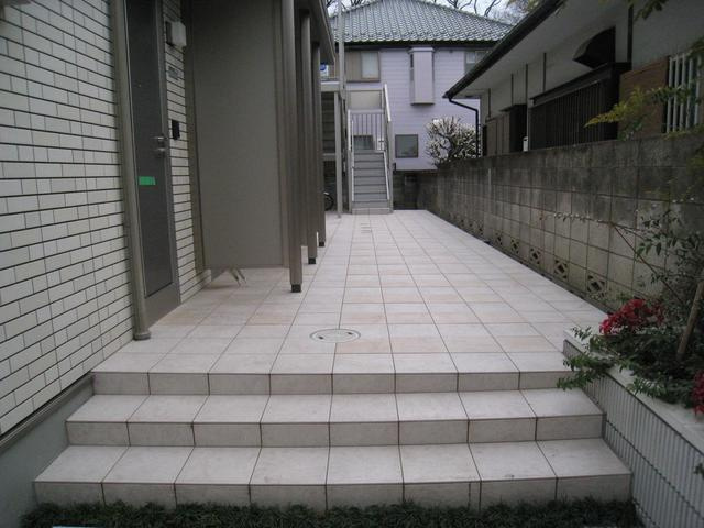 ＴＡハイム鷹の台のエントランス