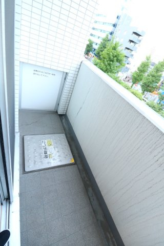 【バルコニー】
