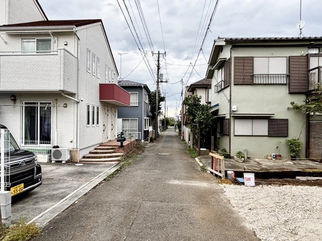 【前面道路含む現地写真】の画像