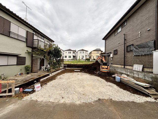 【前面道路含む現地写真】の画像