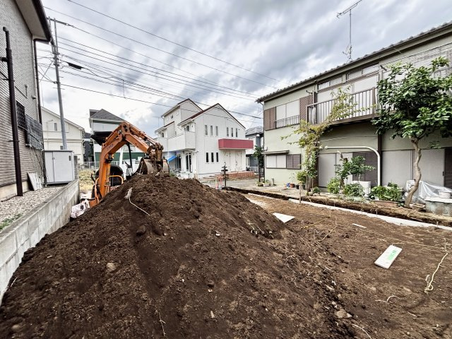 【前面道路含む現地写真】の画像