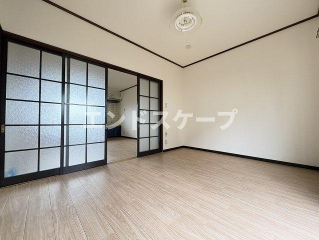 ルブールパレスの居間・リビング|高崎、前橋のお部屋探しはエンドスケープまで！お客様の理想お聞かせ下さい♪