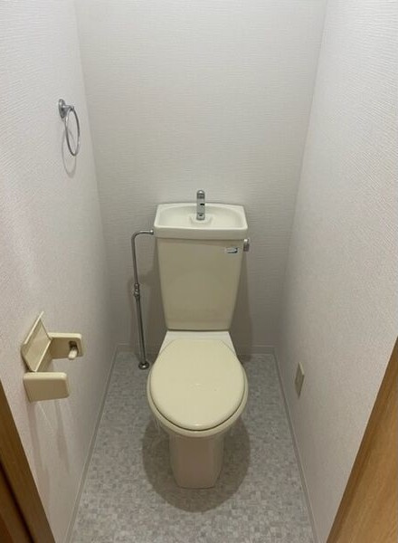 エスタ植田のトイレ