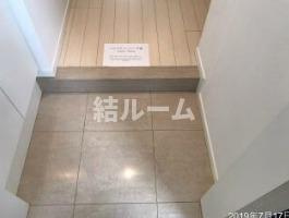 北区王子１丁目の賃貸マンションの玄関