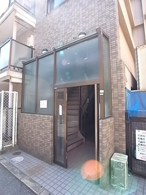 エメラルド神尼のエントランス