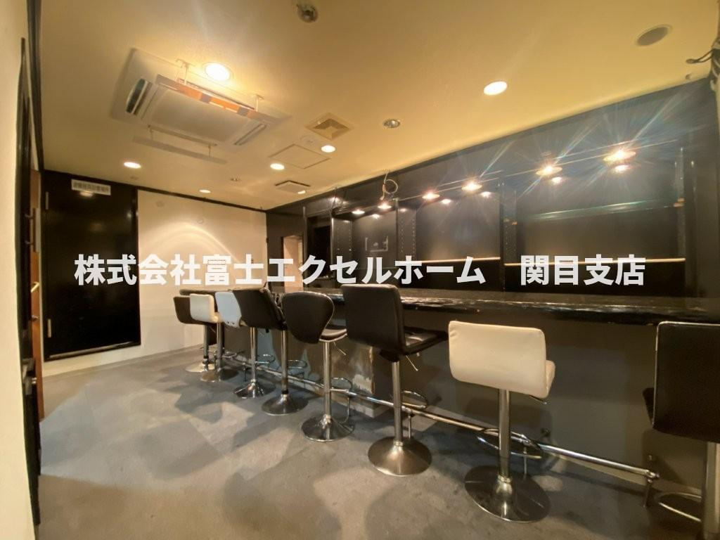 フリーディオ守口ビルの内装