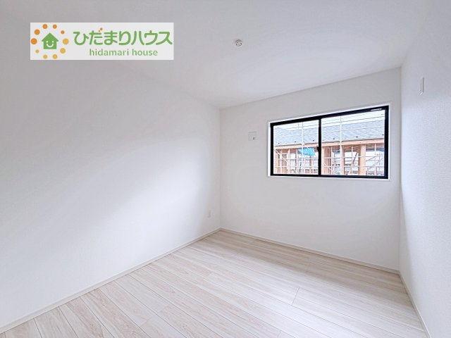 【洋室】 | 取手市井野8期　新築戸建　1号棟 | 木の温もりがやさしいフローリング♪