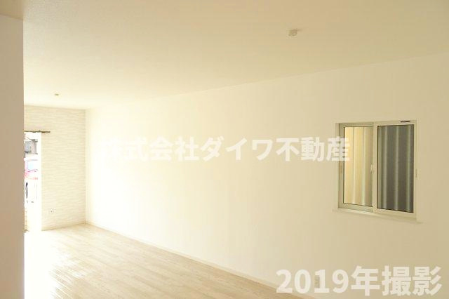 フォンテーヌⅡの居間・リビング