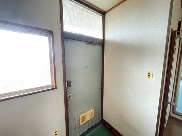 たちばなコーポの玄関