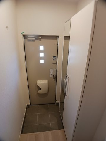 カーサ　ノービレの玄関|落ち着いた玄関です