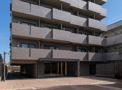 ルーブル川崎中丸子弐番館のエントランス