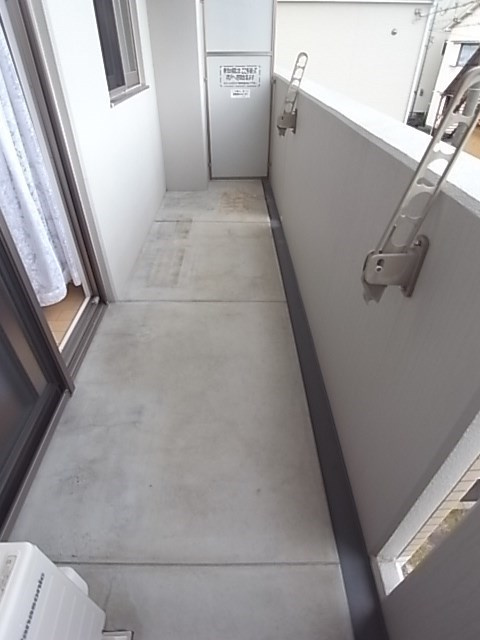 尼崎市立花町２丁目のアパートのバルコニー|落ち着いた時間を過ごせるバルコニーです