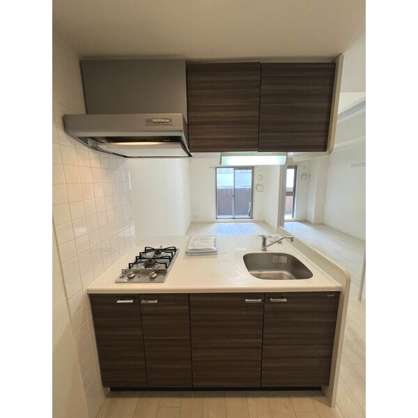 名古屋市中区丸の内２丁目の賃貸マンションのキッチン